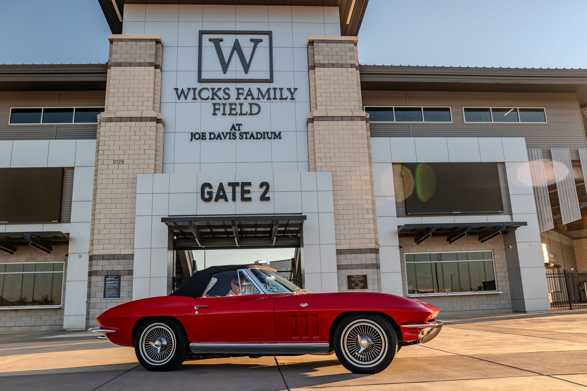 Car show picture