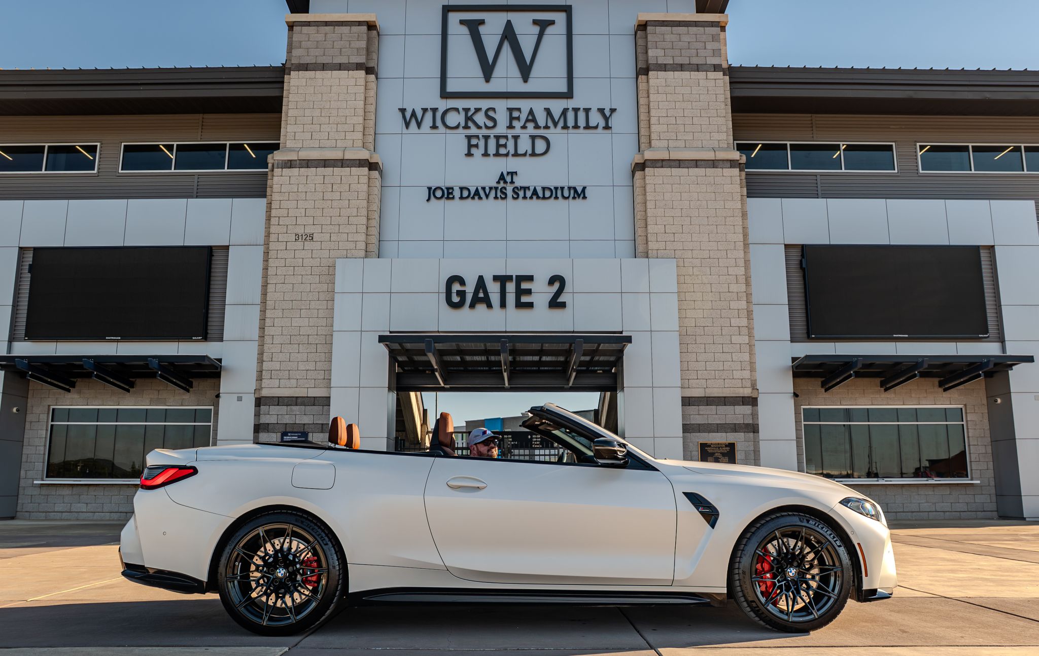 Car show picture