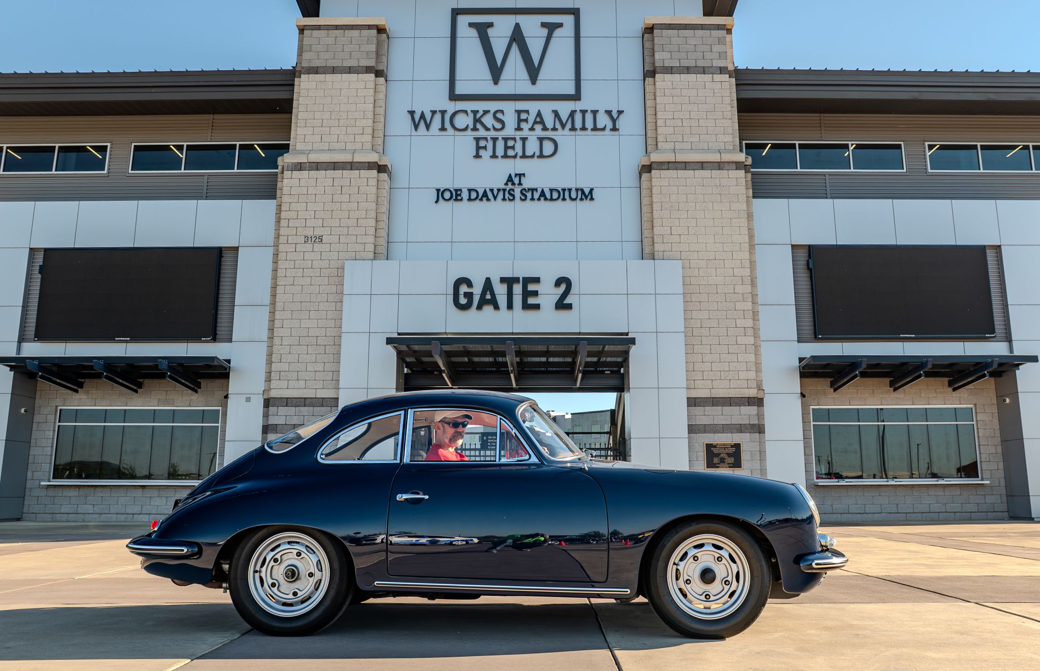 Car show picture