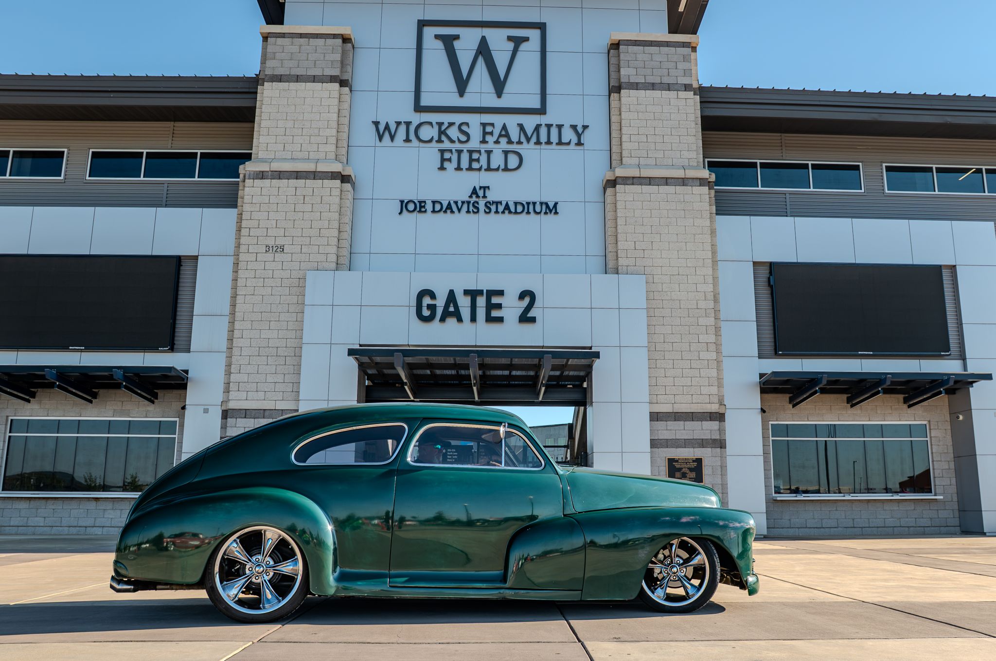 Car show picture