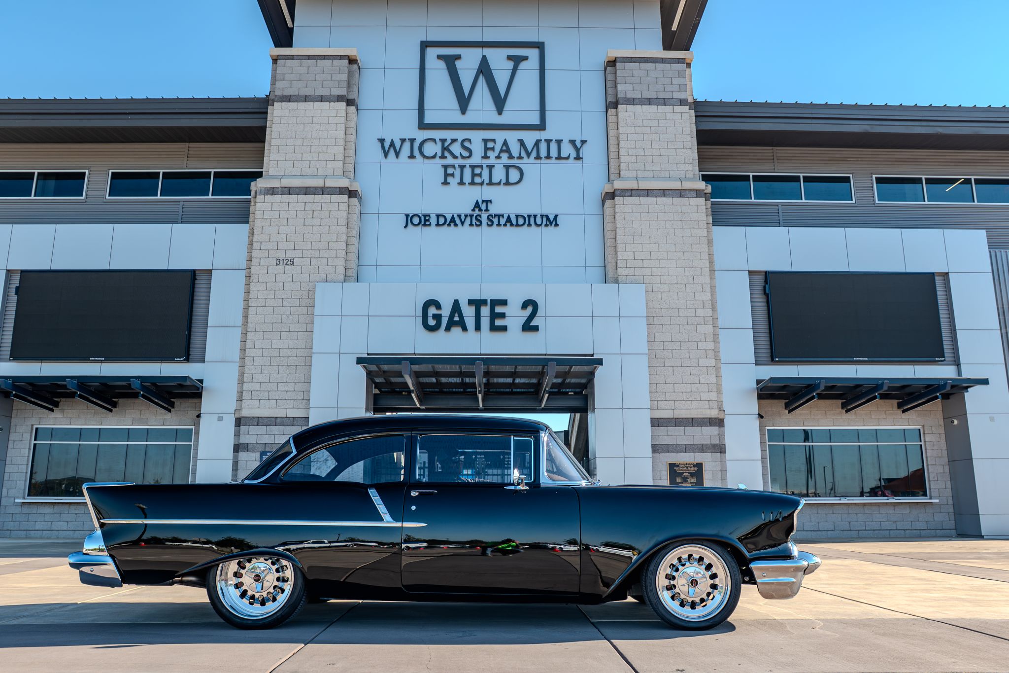 Car show picture