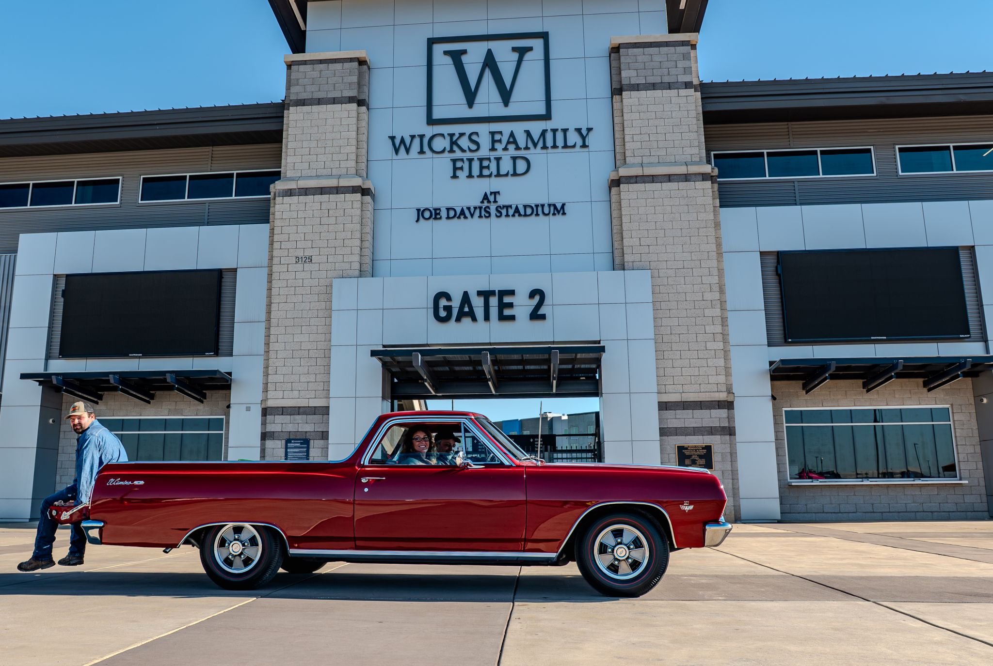 Car show picture