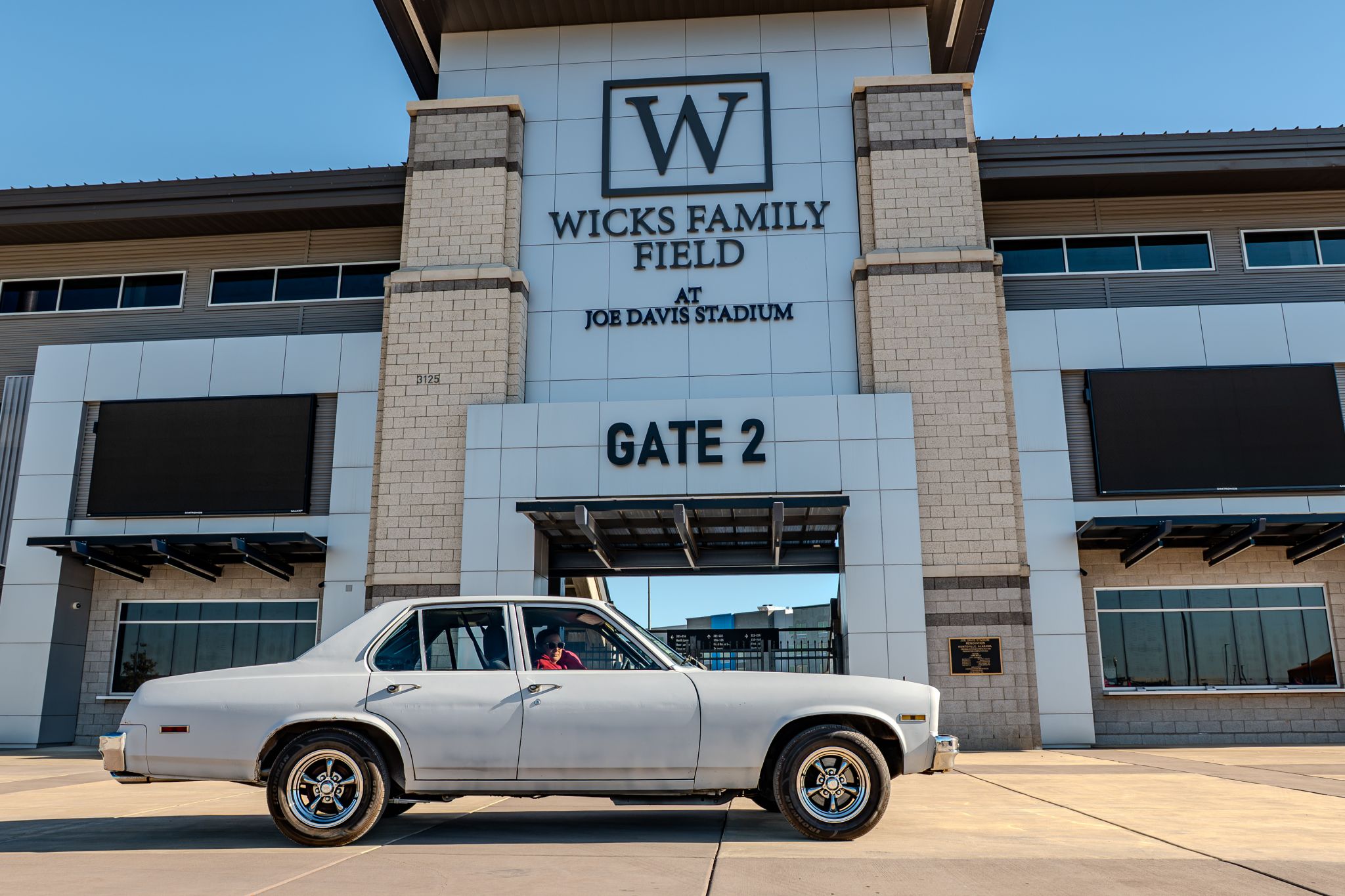Car show picture