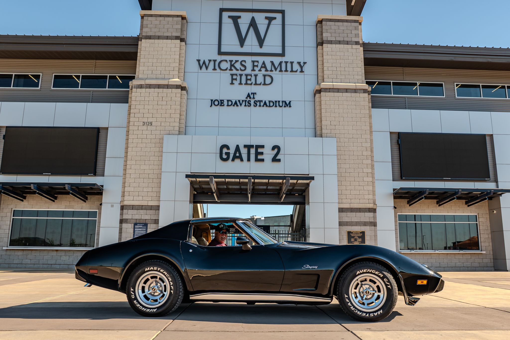 Car show picture