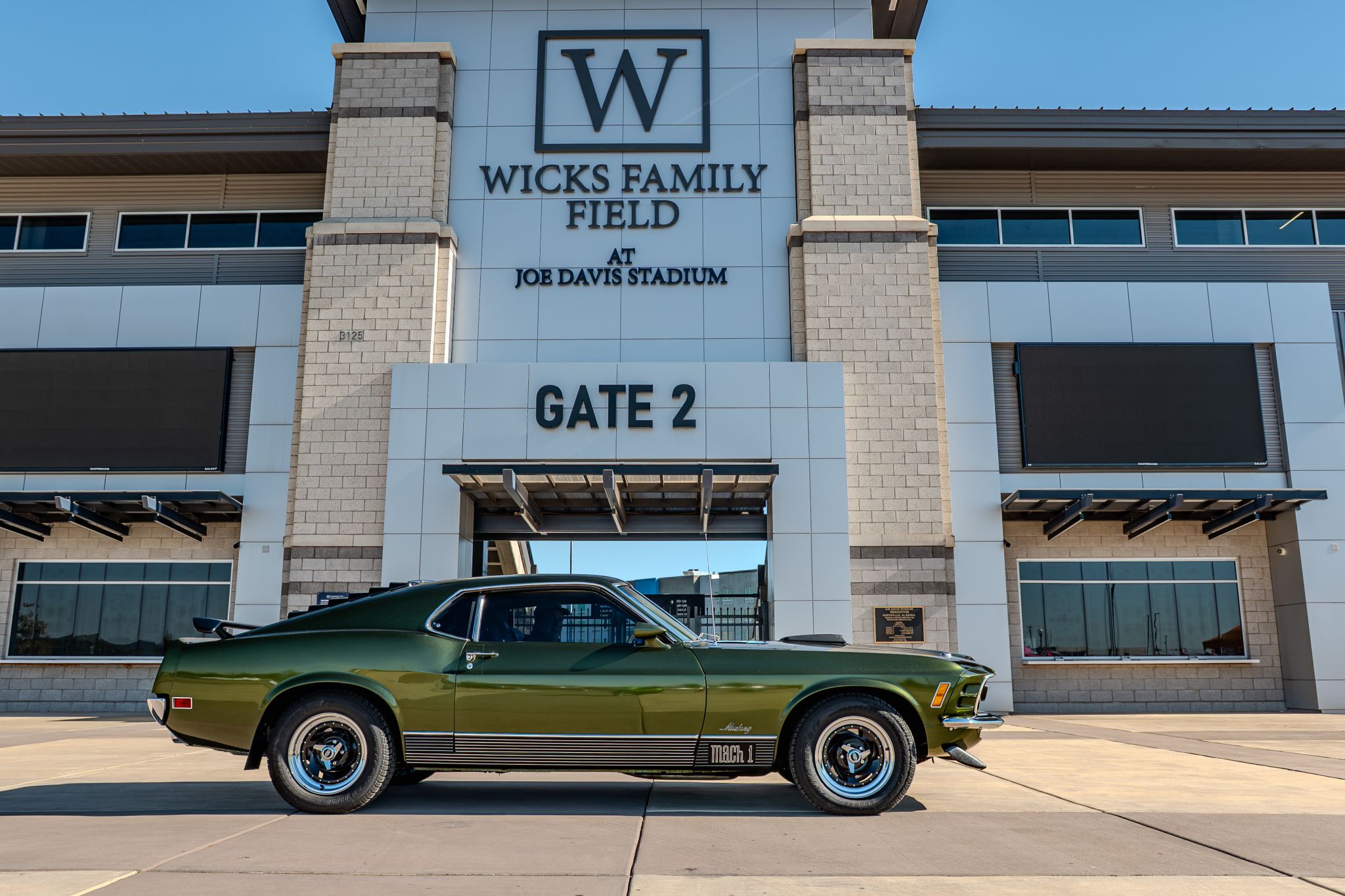 Car show picture