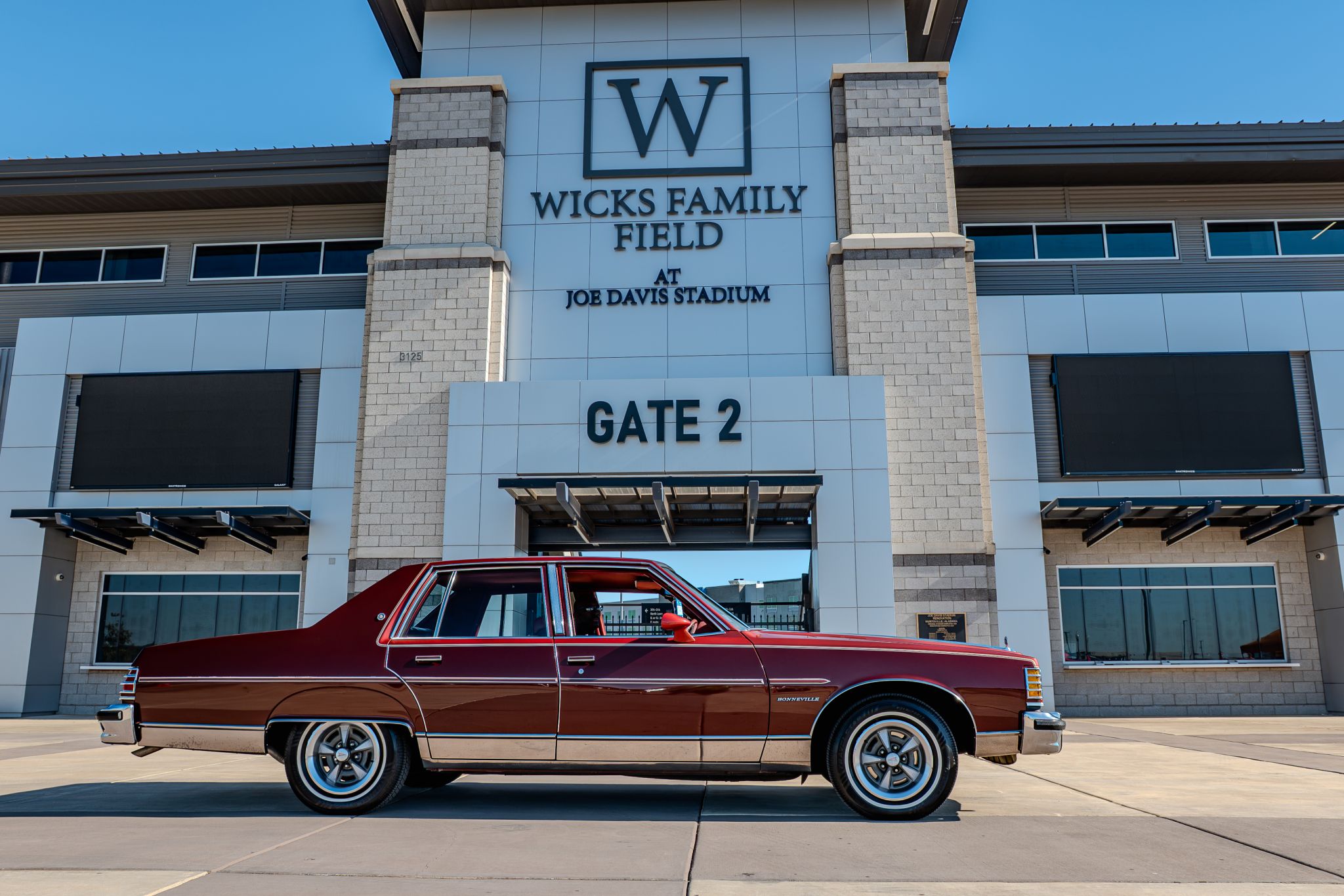 Car show picture