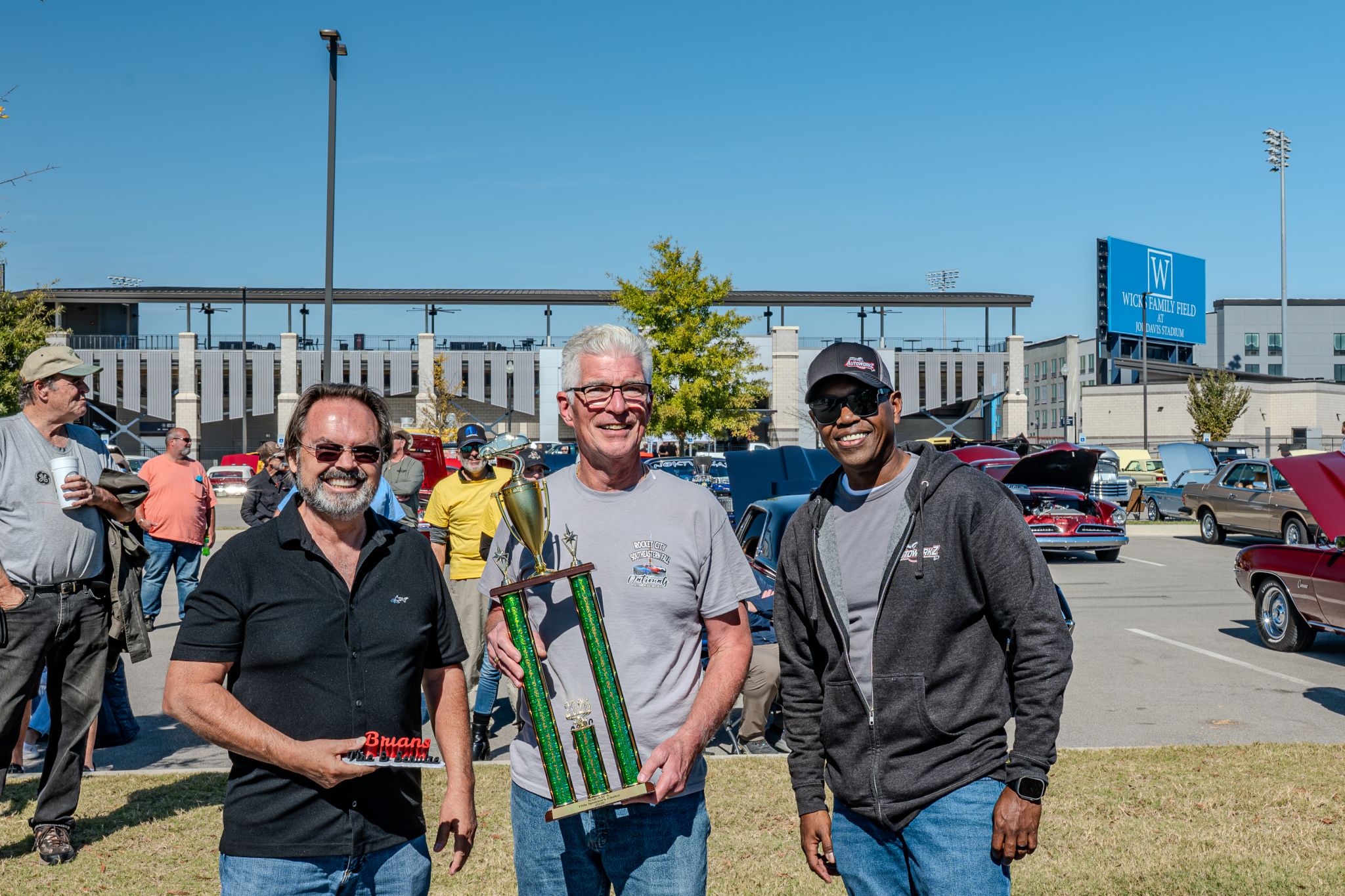 Car show picture