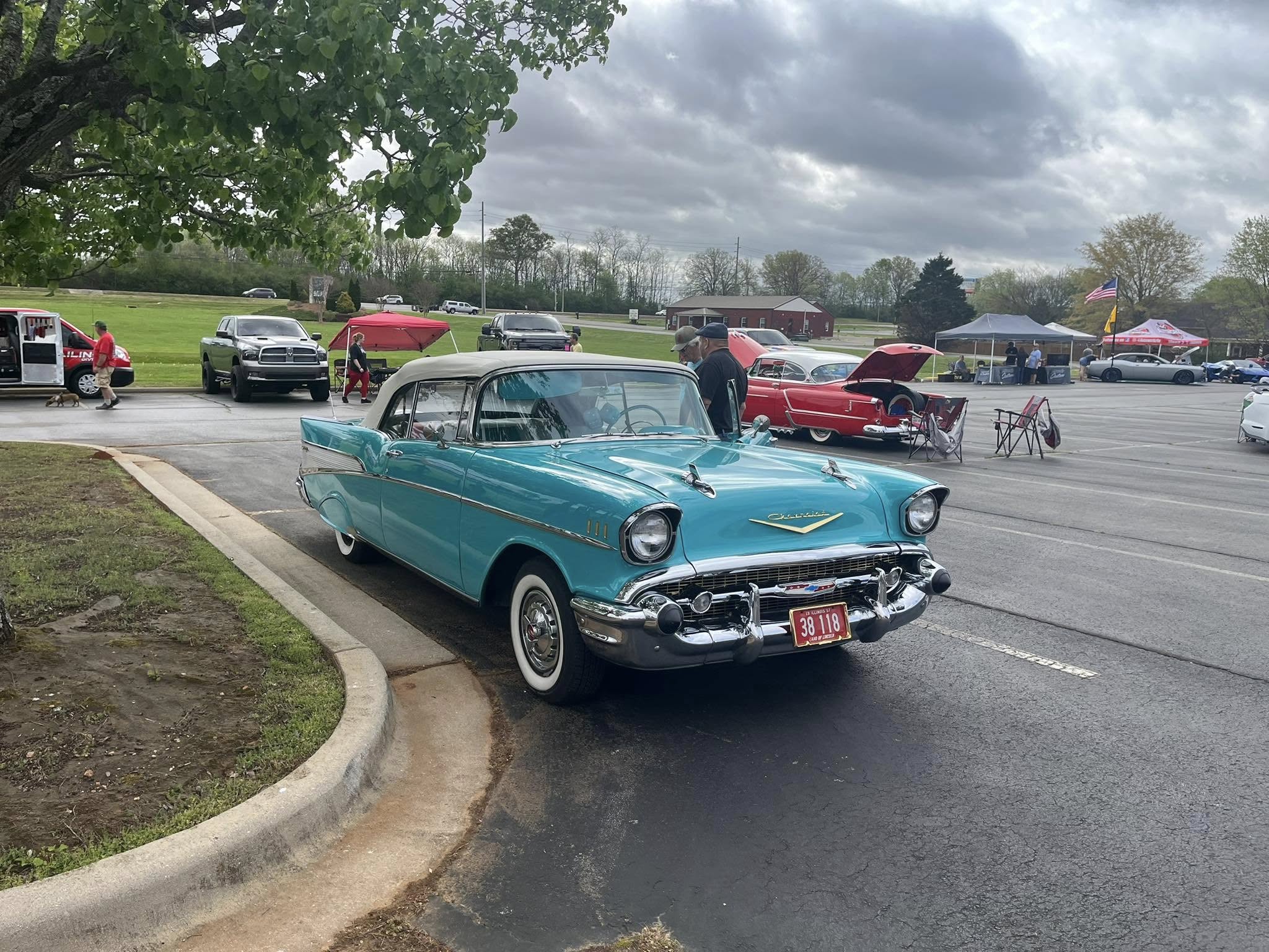 Car show picture