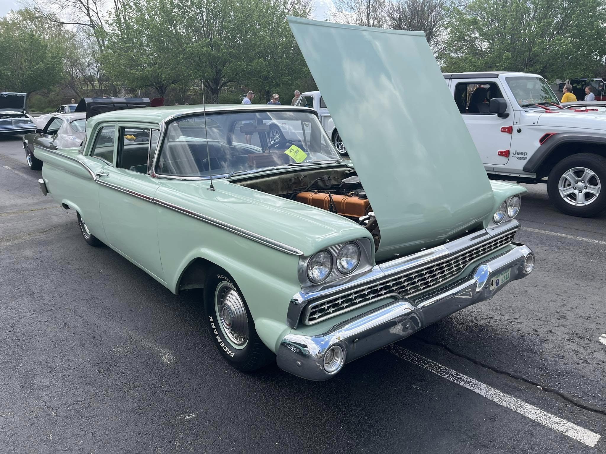 Car show picture