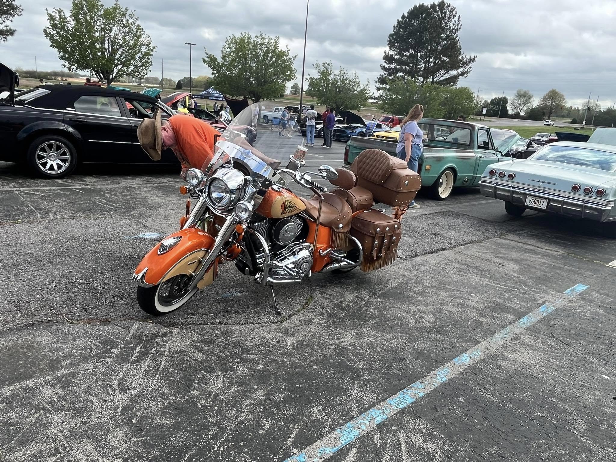 Car show picture