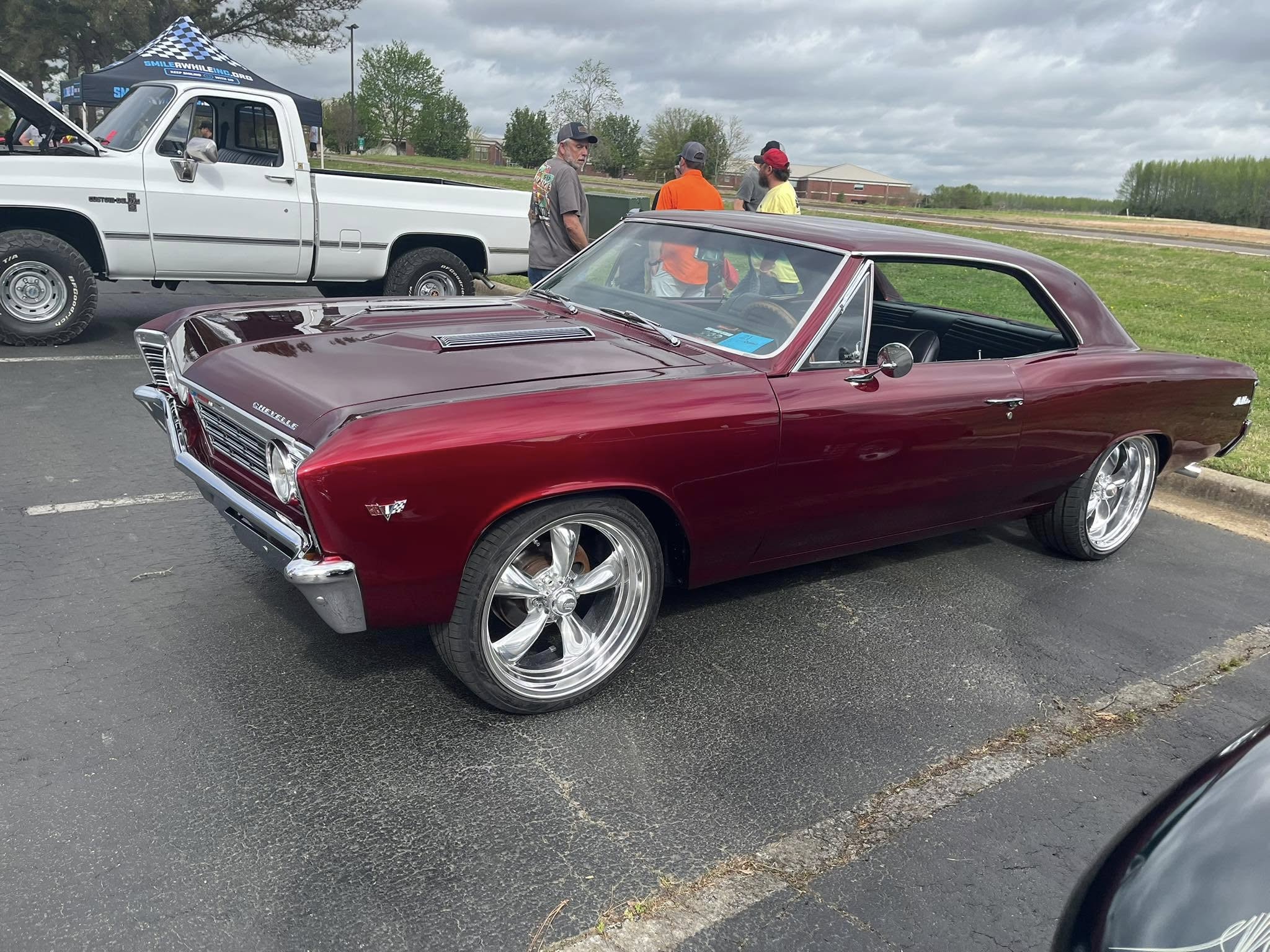 Car show picture