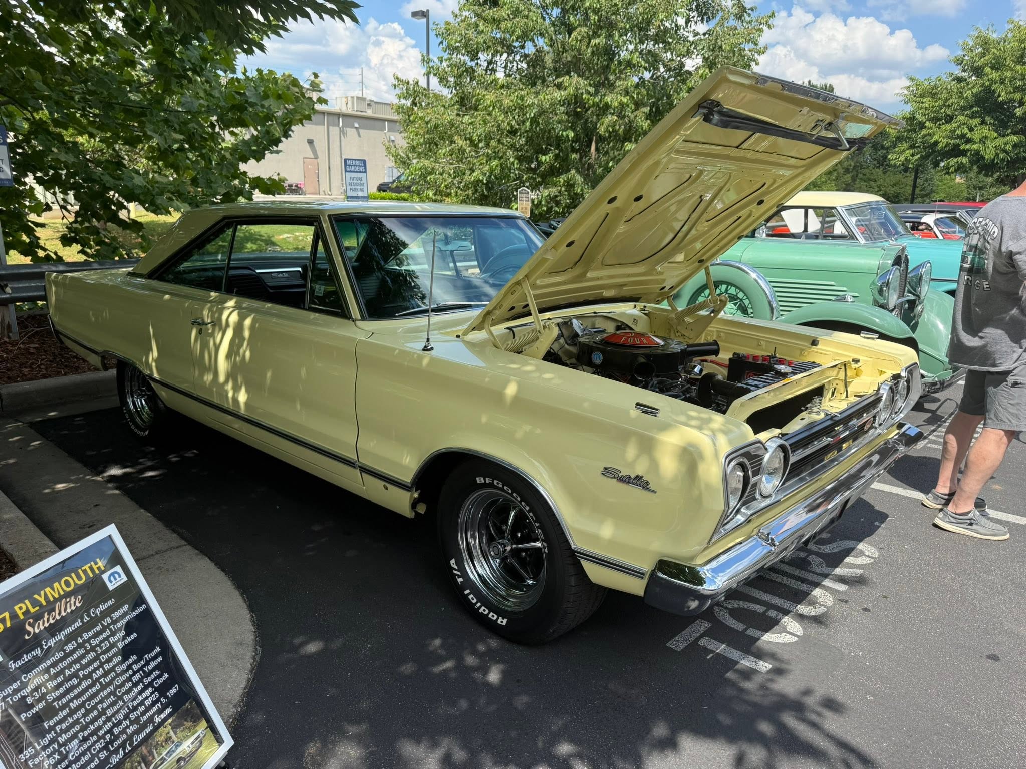 Car show picture