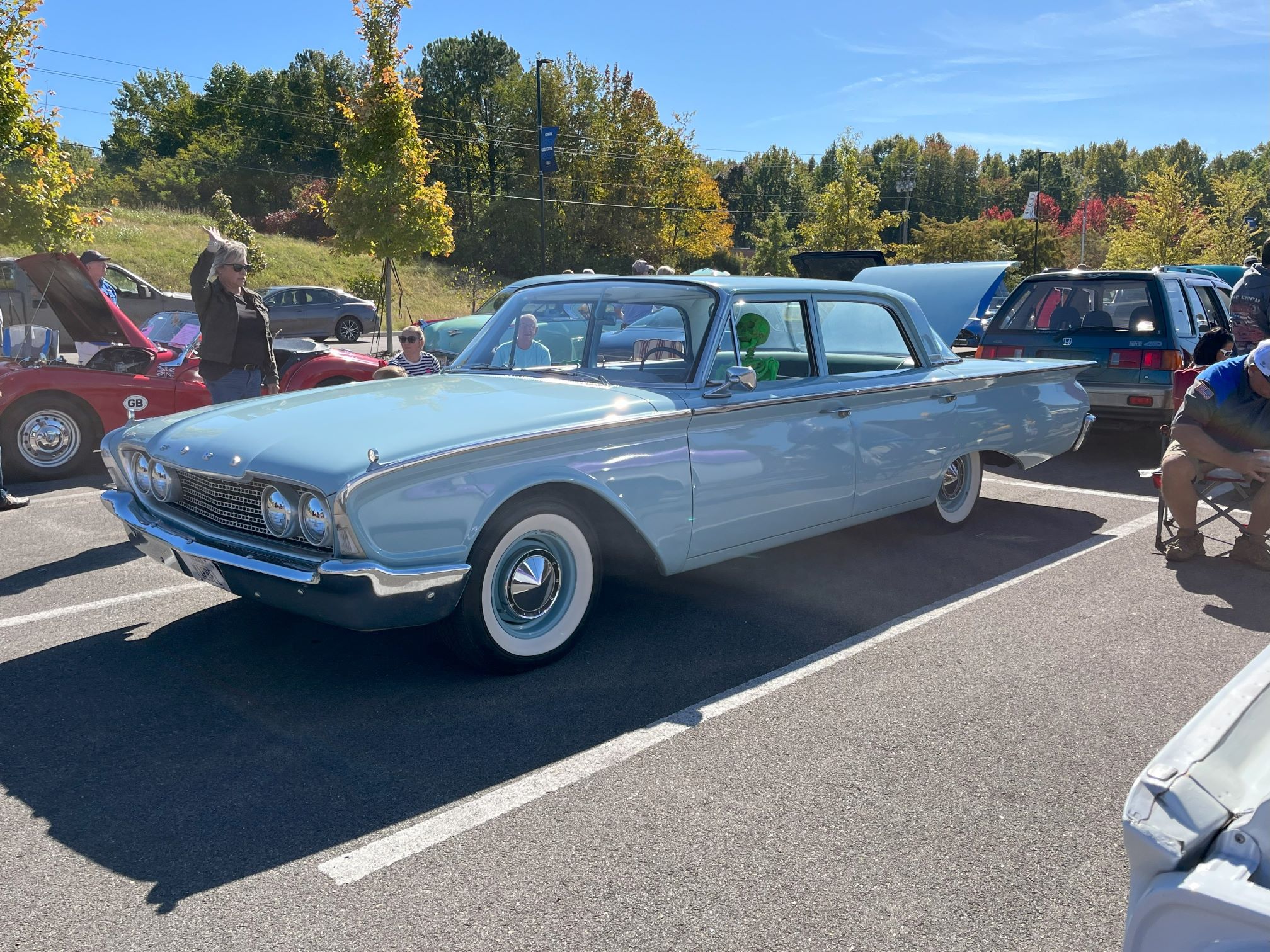 Car show picture