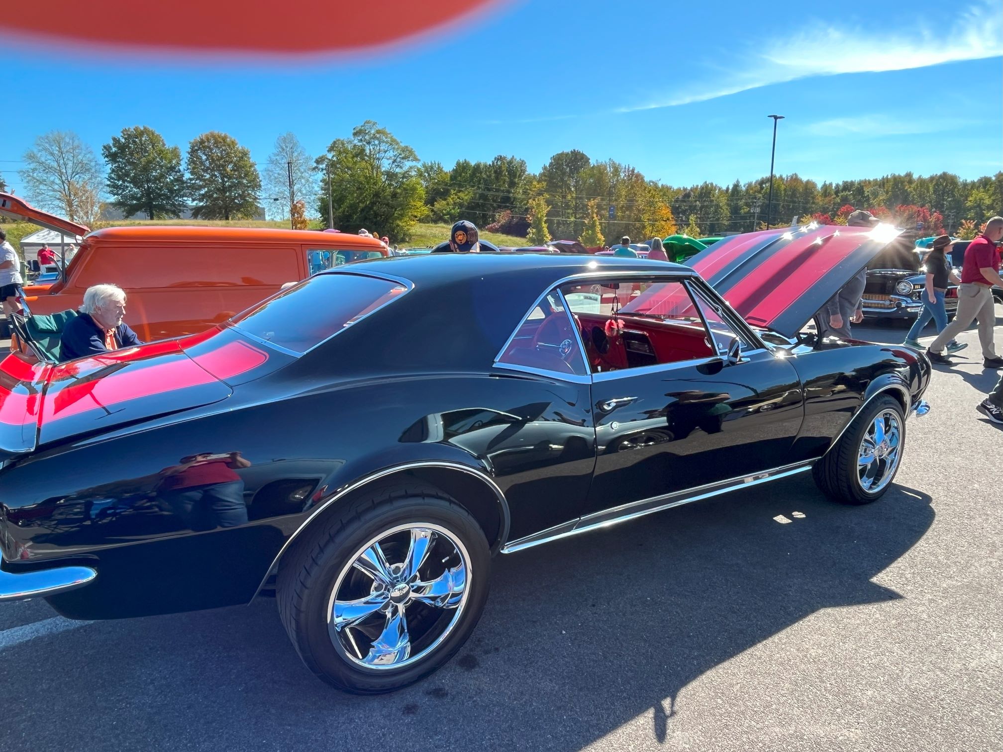 Car show picture