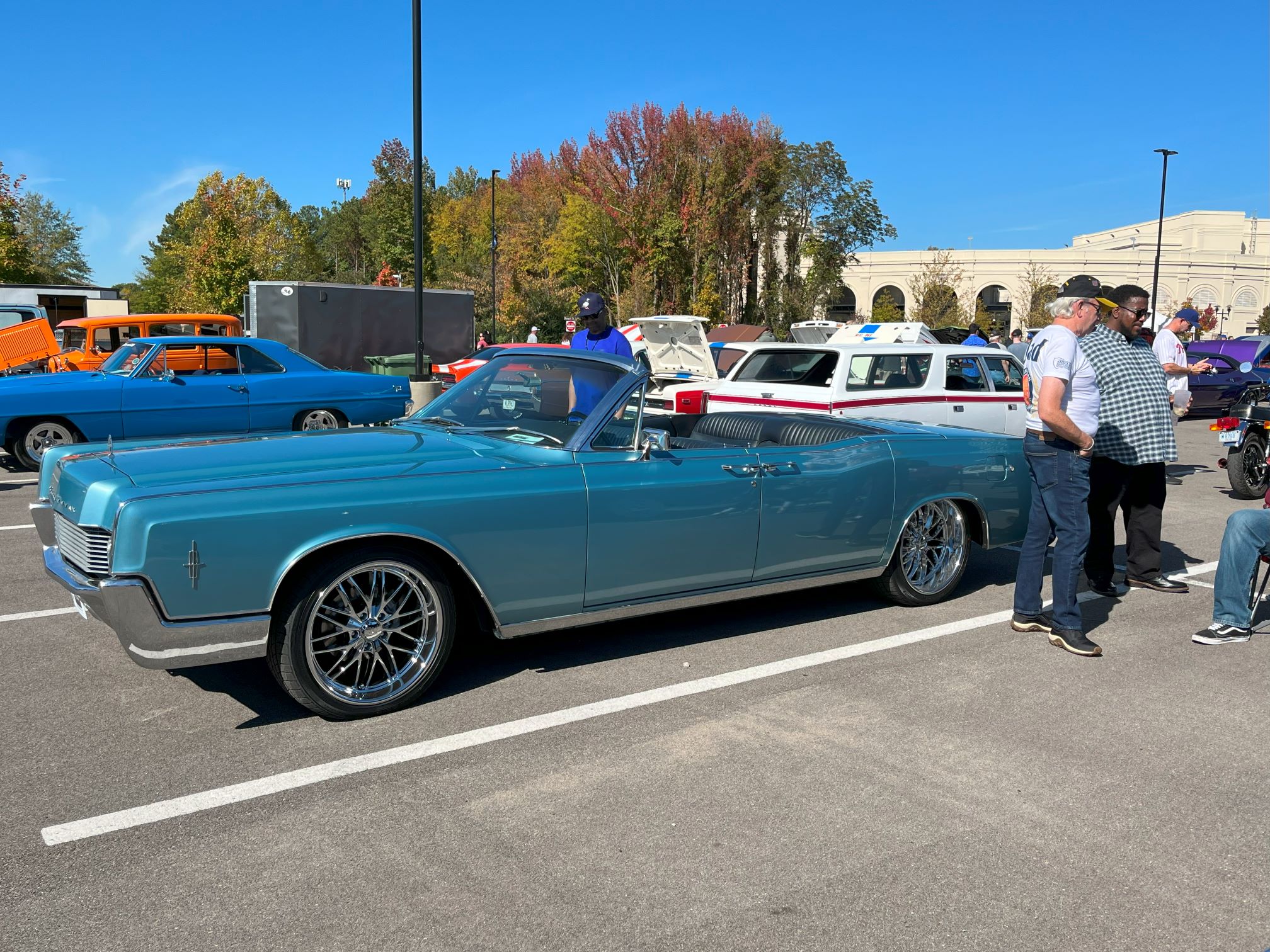 Car show picture
