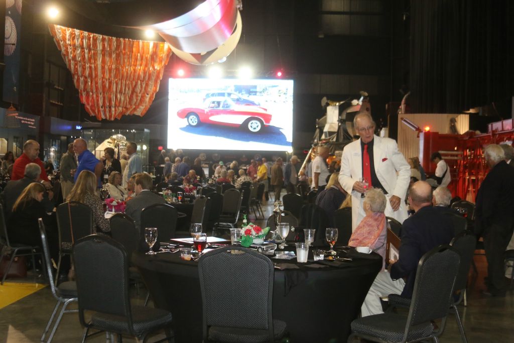 Car show picture